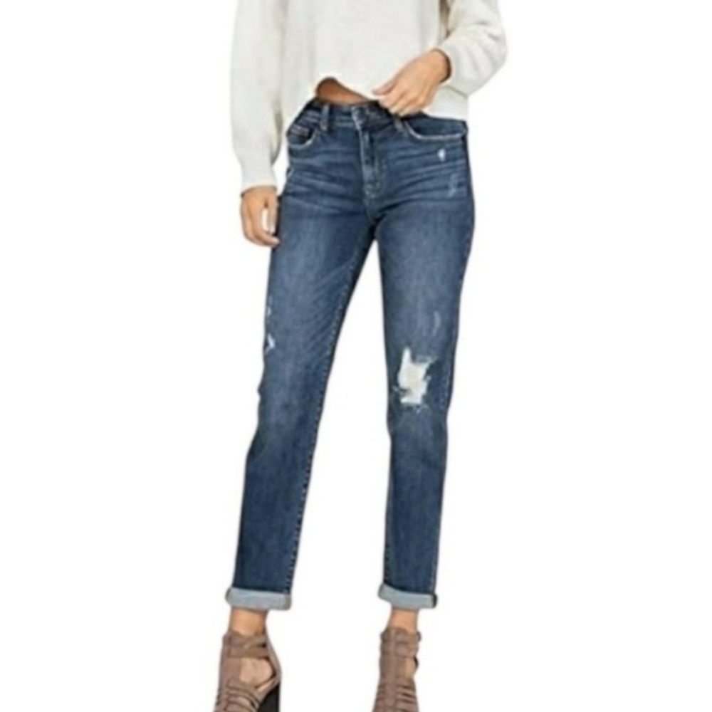Judy Blue Mid-Rise Destroyed Boyfriend Slim Fit Cuffed Jeans - Size 5/27